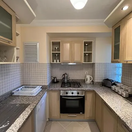 Botanic Gardens Sitesi Lily5 *